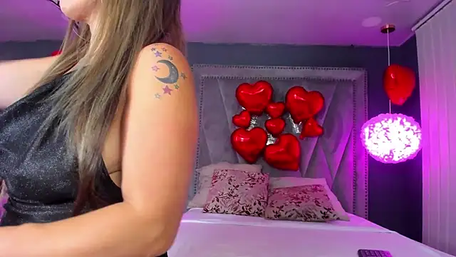 Snapshot of Hotsamantamature chatting on 02.10.25 Hotsamantamature online show from 02.10.25