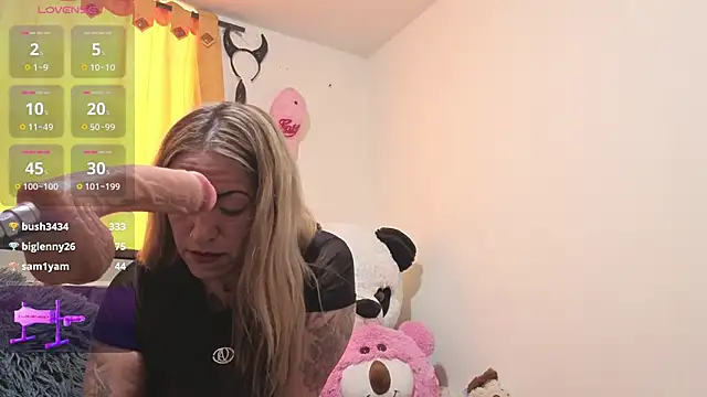 Snapshot of Hotsamantamature chatting on 09.24.25 Hotsamantamature online show from 09.24.25