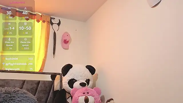 Snapshot of Hotsamantamature chatting on 09.26.25 Hotsamantamature online show from 09.26.25