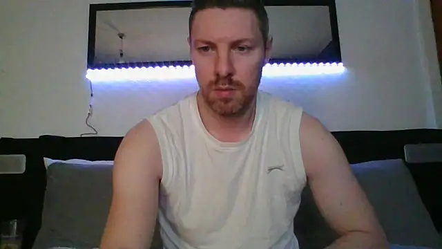 Snapshot of Fit4fun24 chatting on 04.02.26 Fit4fun24 online show from 04.02.26