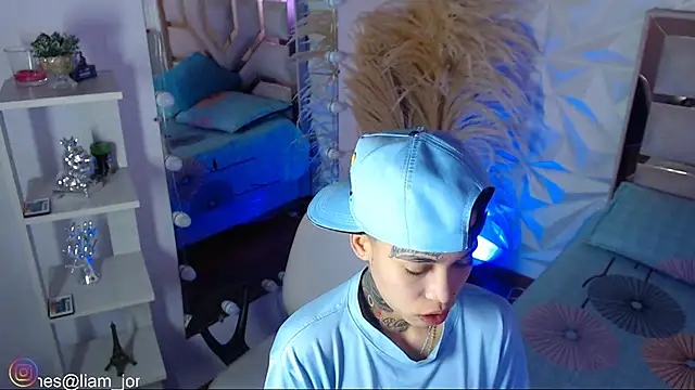 Jonesliam23 online show from 02.25.26