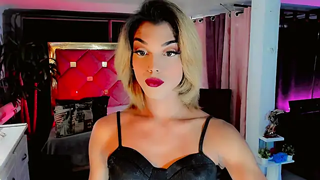 the-horus-girl online show from 11.19.25