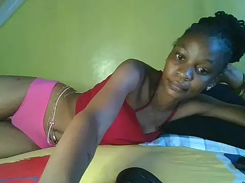 Snapshot of slim_girl02 chatting on 06.13.26 slim girl02 online show from 06.13.26