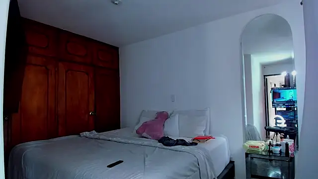 Jordyrodriiguez online show from 01.24.25