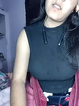 Snapshot of Bittu-rani chatting on 12.04.24 Bittu-rani online show from 12.04.24