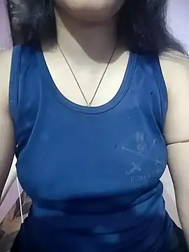Snapshot of Bittu-rani chatting on 03.12.25 Bittu-rani online show from 03.12.25