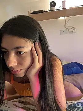 Snapshot of Liissa_cute_ chatting on 04.29.26 Liissa cute online show from 04.29.26