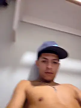 Snapshot of Yoko0381 chatting on 09.12.25 Yoko0381 online show from 09.12.25