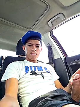 Snapshot of Yoko0381 chatting on 10.01.25 Yoko0381 online show from 10.01.25