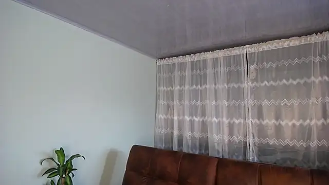 Snapshot of peyton_golden1 chatting on 12.14.24 peyton golden1 online show from 12.14.24