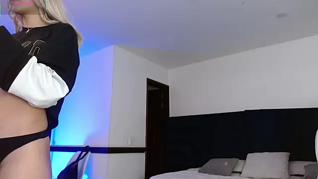 peyton golden1 online show from 03.06.26