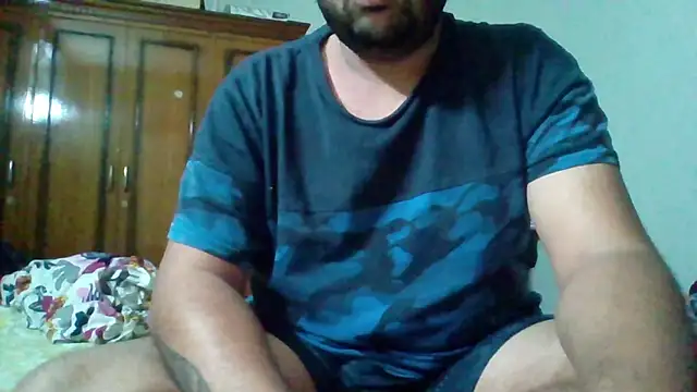 whoreboi98 online show from 12.30.24