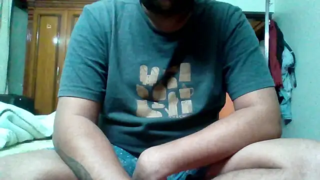 whoreboi98 online show from 01.05.25