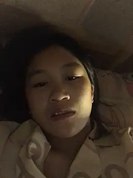 Snapshot of xotm chatting on 02.22.25 xotm online show from 02.22.25