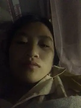 Snapshot of xotm chatting on 02.24.25 xotm online show from 02.24.25