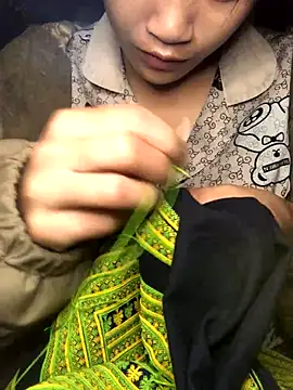 Snapshot of xotm chatting on 11.04.25 xotm online show from 11.04.25