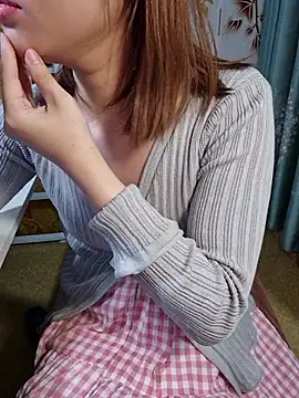 Snapshot of Wettpussyxx chatting on 11.19.25 Wettpussyxx online show from 11.19.25