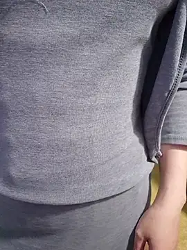 Snapshot of Wettpussyxx chatting on 11.26.25 Wettpussyxx online show from 11.26.25