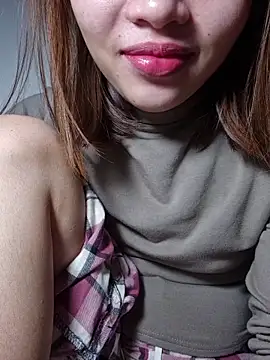 Snapshot of Wettpussyxx chatting on 11.27.25 Wettpussyxx online show from 11.27.25