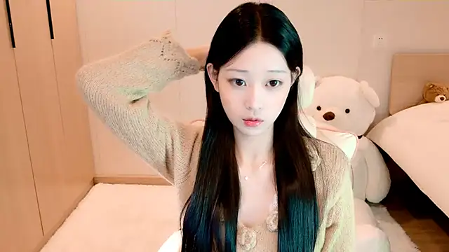 Xueb J online show from 12.09.24