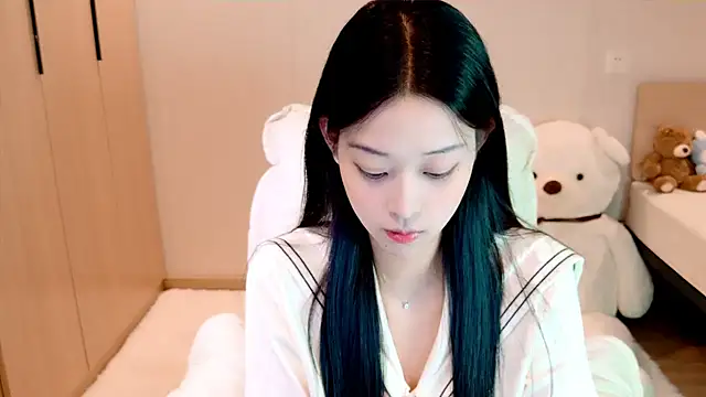 Xueb J online show from 01.23.25