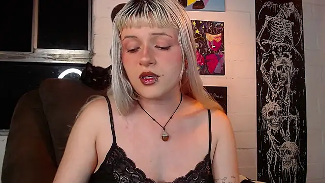 Snapshot of NEXT_DOOR_GIRL_ chatting on 02.09.25 NEXT DOOR GIRL  online show from 02.09.25