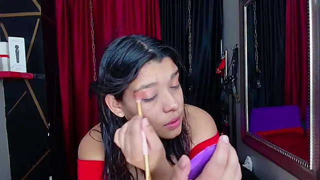 AvaLusty online show from 01.20.25