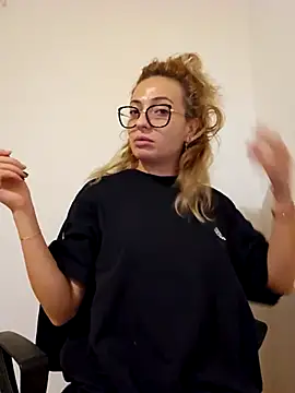 Selenna emma online show from 10.09.25