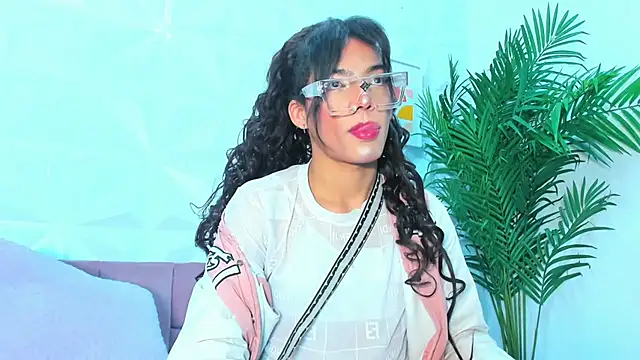 Briyit Doll online show from 01.22.25