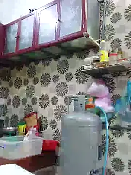 Snapshot of Yinzing_502 chatting on 12.05.24 Yinzing 502 online show from 12.05.24