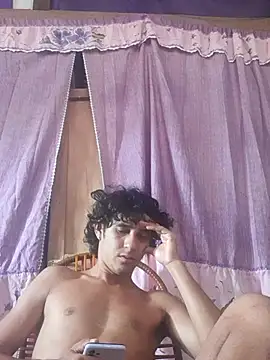 Snapshot of pedrodavid_ chatting on 01.18.26 pedrodavid online show from 01.18.26