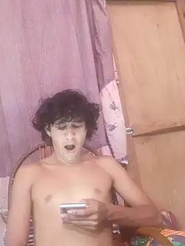 Snapshot of pedrodavid_ chatting on 02.23.26 pedrodavid online show from 02.23.26