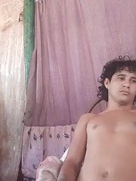 Snapshot of pedrodavid_ chatting on 02.25.26 pedrodavid online show from 02.25.26