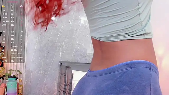 Snapshot of Sophiee_Velvet chatting on 03.06.25 Sophiee Velvet online show from 03.06.25