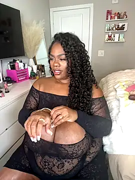 Mari Melons online show from 10.05.25