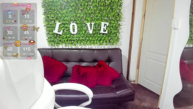 Enma  clark online show from 02.04.25