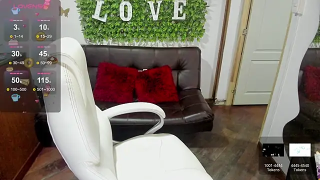 Enma  clark online show from 03.11.25