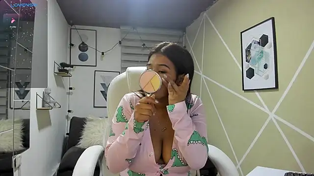 Enma  clark online show from 02.01.26