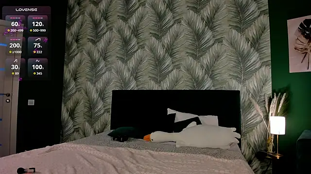 Vanessa Walters online show from 09.29.25