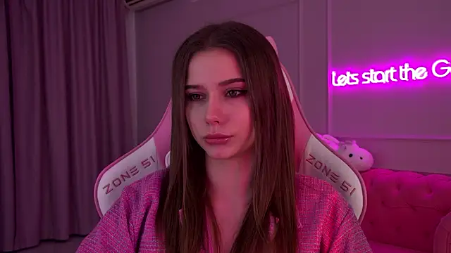 Snapshot of DianaVert chatting on 01.28.25 DianaVert online show from 01.28.25