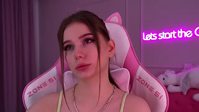 Snapshot of DianaVert chatting on 01.31.25 DianaVert online show from 01.31.25