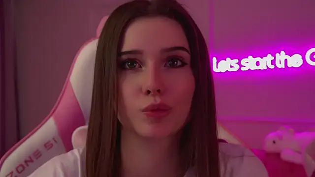 Snapshot of DianaVert chatting on 03.12.25 DianaVert online show from 03.12.25