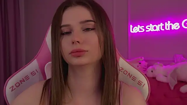 Snapshot of DianaVert chatting on 03.17.25 DianaVert online show from 03.17.25