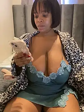 Snapshot of Saggy_areola95 chatting on 06.09.26 Saggy areola95 online show from 06.09.26