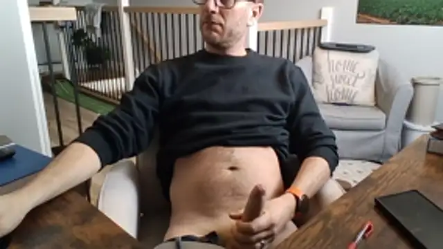 Bigdicktrav902 online show from 02.19.26