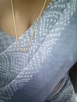 Snapshot of tamil_subha69 chatting on 05.28.26 tamil subha69 online show from 05.28.26