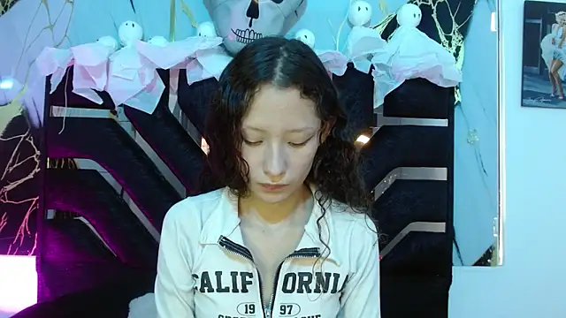 abbycutecs online show from 10.29.25