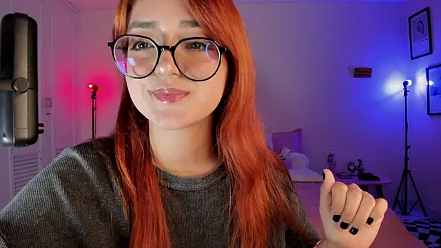 SweetJennaa online show from 02.01.25