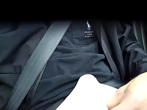 Snapshot of otterlover123 chatting on 10.07.25 otterlover123 online show from 10.07.25