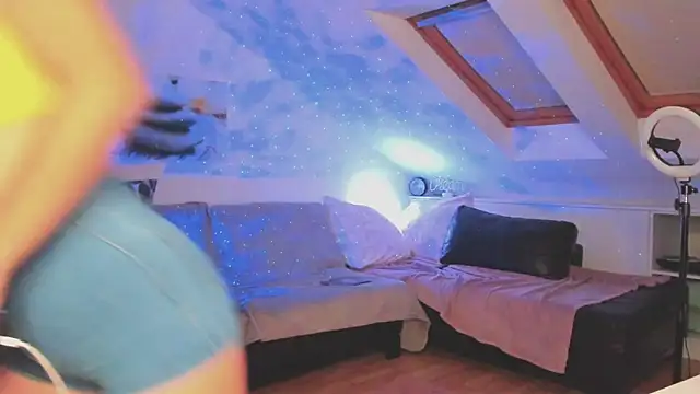 MiaRouge online show from 09.23.25